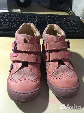 Ботинки весна Petit Shoes Ботинки весна Petit Shoes