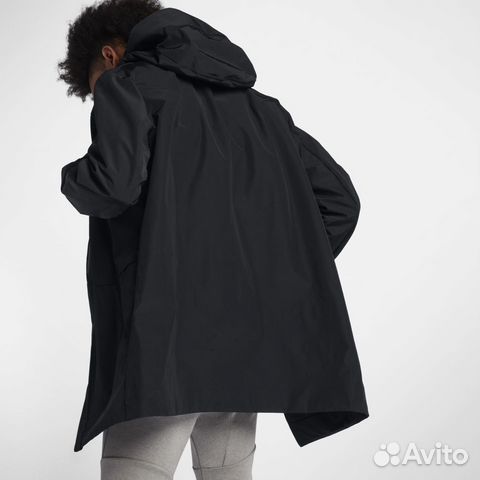 Мужская куртка Nike Tech Pack Hooded Shield Мужская куртка Nike Tech Pack Hooded Shield