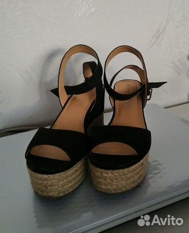 Босоножки новые Primadonna