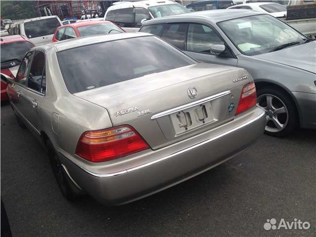 Разбор на запчасти Honda Legend