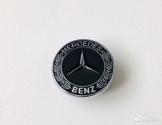 Эмблема капота Mercedes Benz Черная Эмблема капота Mercedes Benz Черная