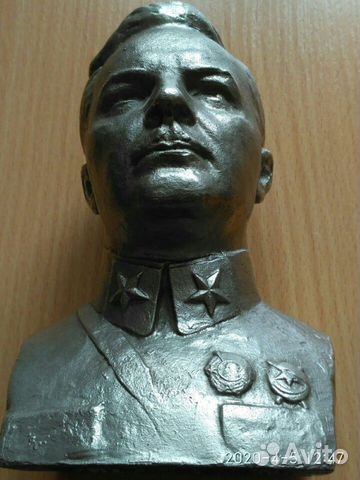 Бюст Ворошилова Бюст Ворошилова
