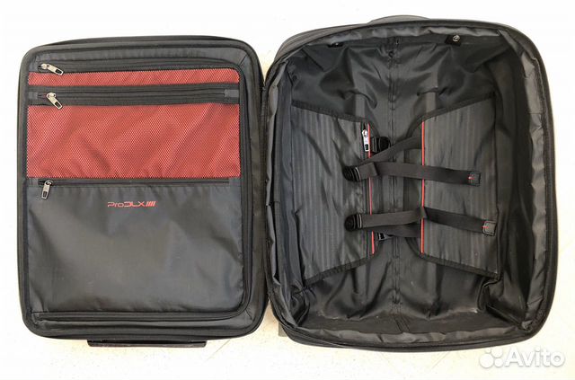Чемодан Samsonite PRO-DLX 5 в отличном состоянии Чемодан Samsonite PRO-DLX 5 в отличном состоянии