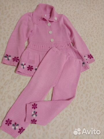 Вязаный костюм на девочку 110 см