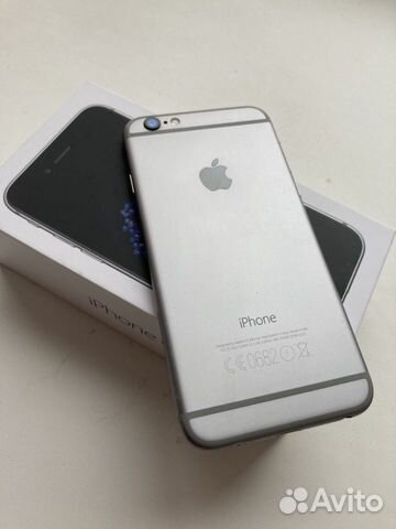 Телефон iPhone