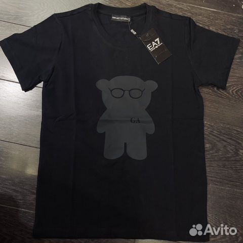 Футболка Armani коллекция Лето 2020 s-m Футболка Armani коллекция Лето 2020 s-m