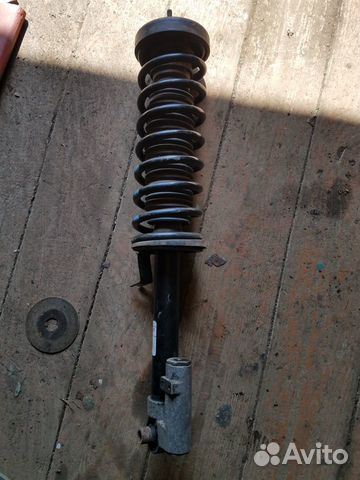 Амортизаторы задние BMW E38