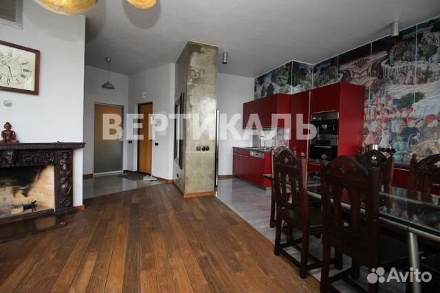 2-к квартира, 90 м², 6/8 эт.