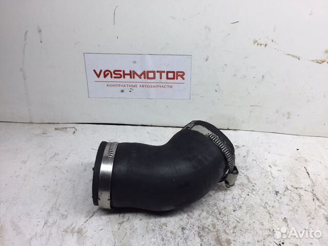 Патрубок интеркулера Volkswagen Tiguan 2.0 tfsi