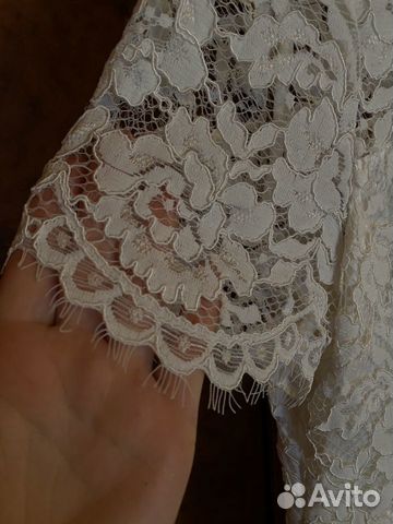 Платье из кружева Valentino Платье из кружева Valentino