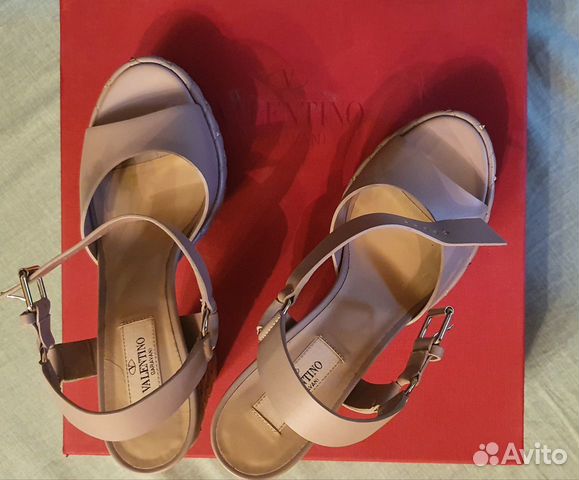Босоножки valentino оригинал продам Босоножки valentino оригинал продам