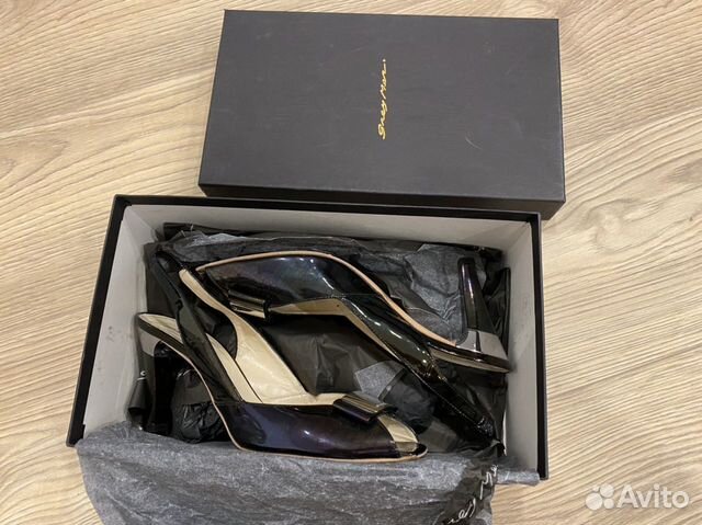 Босоножки Grey Mer