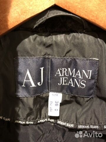 Куртка женская демисезонная Armani Jeans Куртка женская демисезонная Armani Jeans