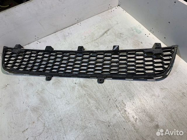 Решетка бампера Mitsubishi Pajero Sport KH Решетка бампера Mitsubishi Pajero Sport KH