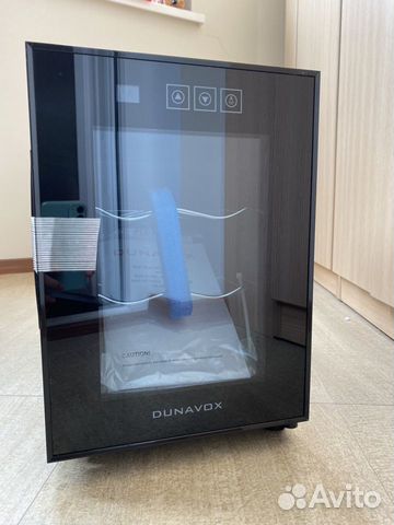 Винный шкаф dunavox DAT-6.16C Винный шкаф dunavox DAT-6.16C
