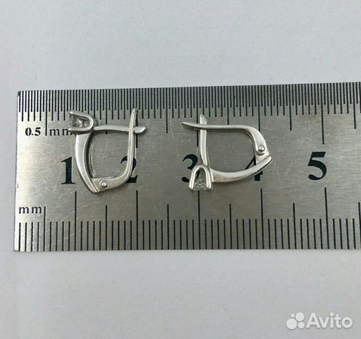 Серьги из белого золота с бриллиантами