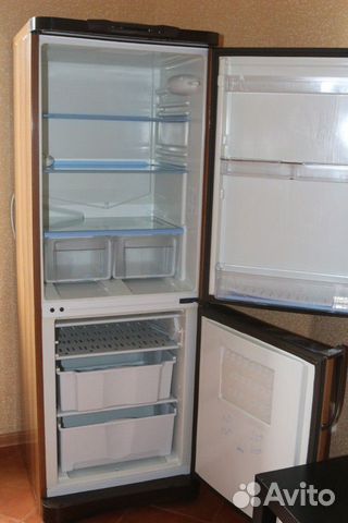 Холодильник indesit