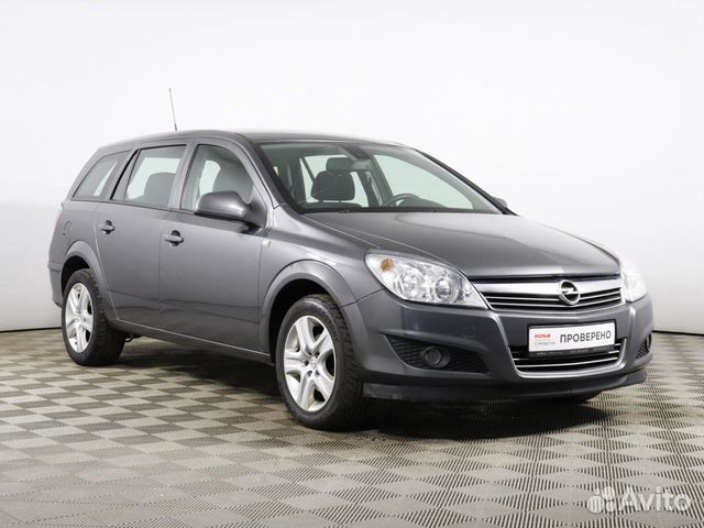 Opel Astra 1.6 МТ, 2011, 144 125 км Opel Astra 1.6 МТ, 2011, 144 125 км