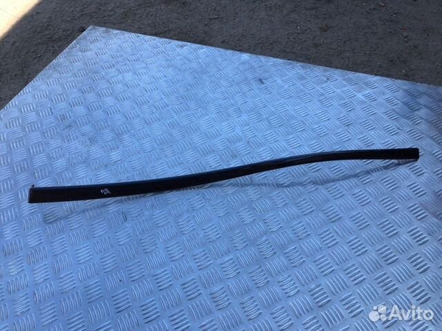 Накладка салонная Mercedes W211 A2116800471