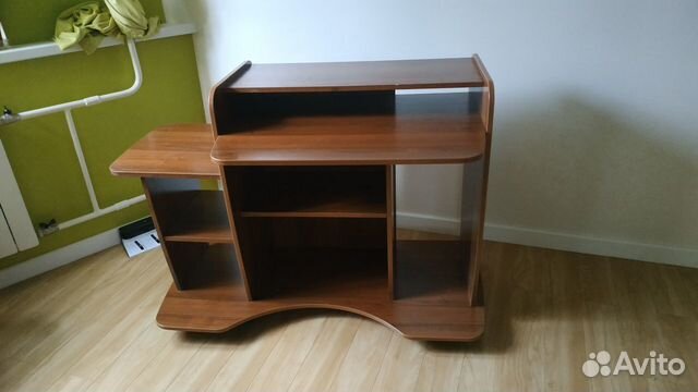 Письменный стол