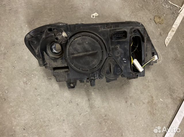 Фара передняя левая BMW X3 F25 Фара передняя левая BMW X3 F25
