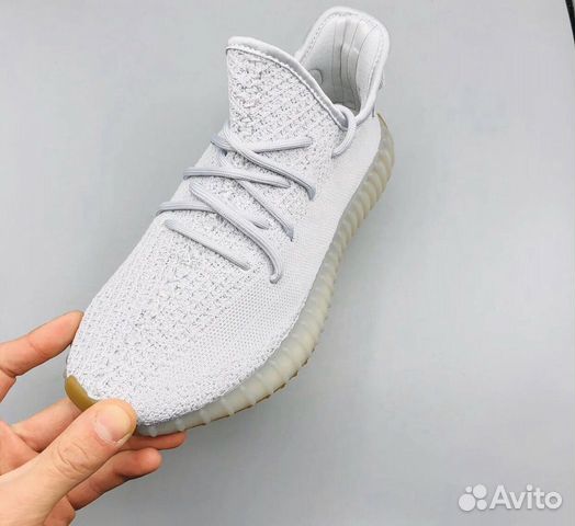Кроссовки Adidas Yeezy Boost Кроссовки Adidas Yeezy Boost