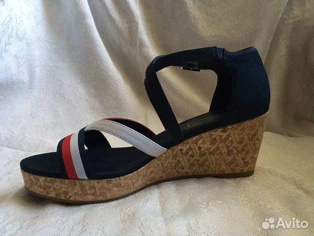 Босоножки Tommy Hilfiger новые
