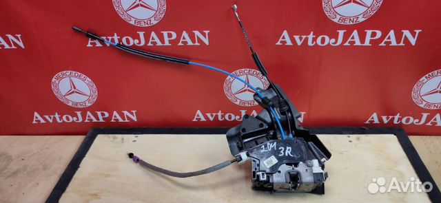 Замок двери задний правый Mercedes W204 W204 C200