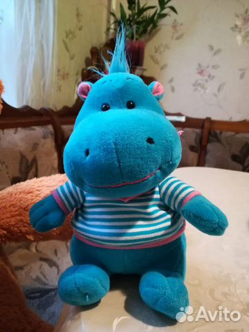 Плюшевый медведь