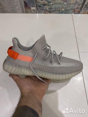 Adidas yeezy boost 350 V2 Tail Light (Оригинал)