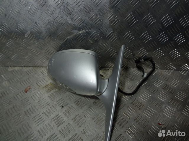 Зеркало правое в сборе Мерседес w221