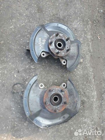 Кулак передний Хонда Цивик 5Д