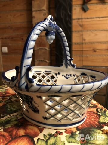 Конфетница «корзинка» Гжель