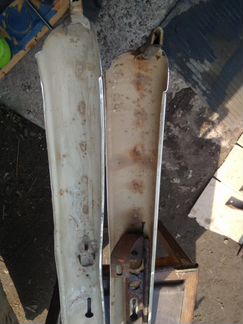 Бампер передний на 123 мерседес