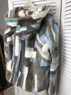 Шубка норковая с капюшоном