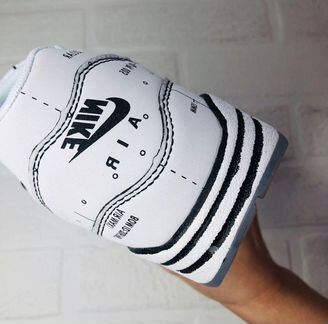 Кроссовки Nike