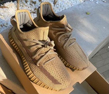 Yeezy Boost 350 V2 с Доставкой