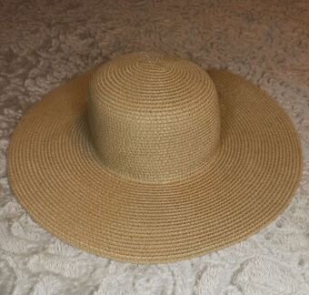 Шляпа и 2 купальника одним лотом