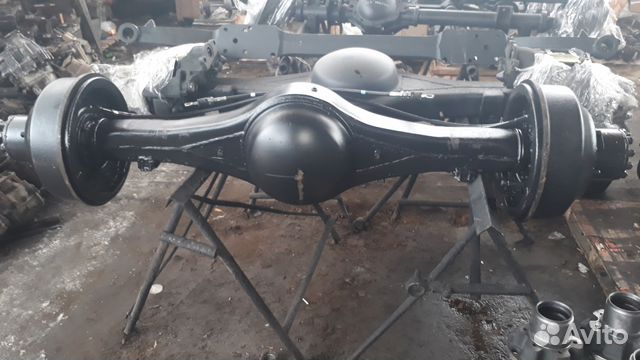 Задний мост газ 66