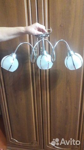 Люстра новая