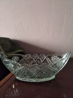 Хрустальная ваза