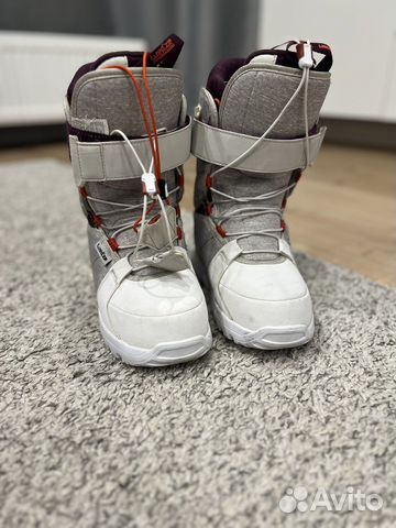 Сноубордические ботинки 36