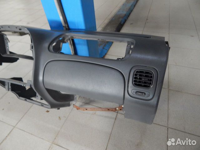 Торпедо Nissan NP300 68100VK60A 2013