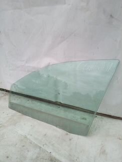 Стекло переднее левое Seat Ibiza 2002 - 2008