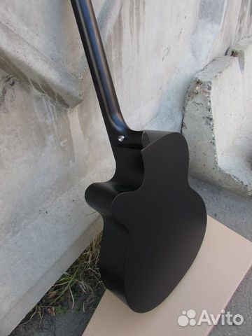 Гитара акустика