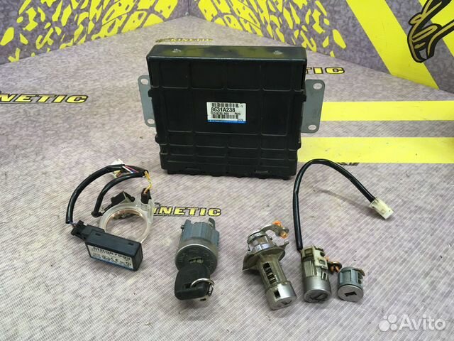 Замок зажигания Ключ Личинка Эбу Паджеро 4