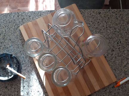Подставка для стаканов,чашек