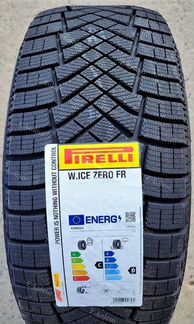 Pirelli Ice Zero FR 205/55 R16
