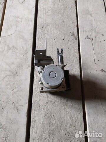 Nissan tiida блок ABS