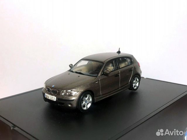 Модель Autoart 1/43 BMW 1er (E87)